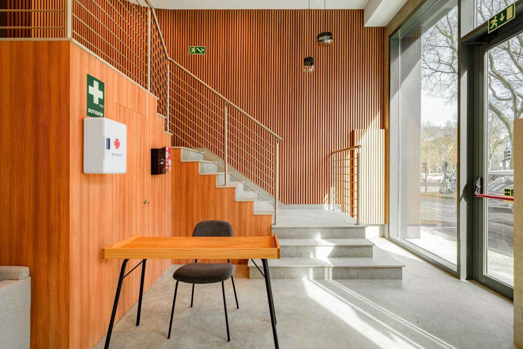 Limehome Defensores De Chaves Appartement Lisboa