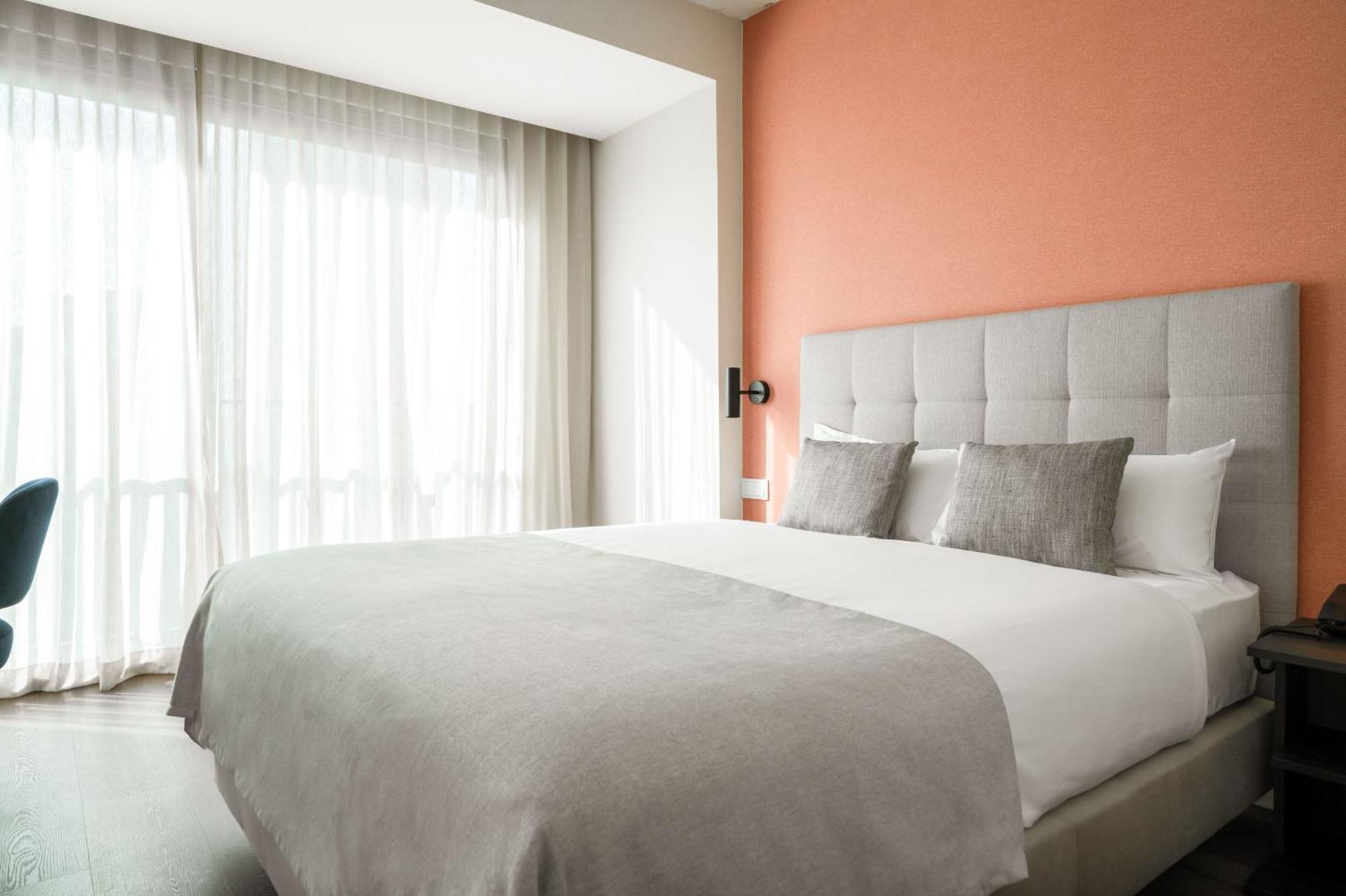 Limehome Defensores De Chaves Appartement Lisboa