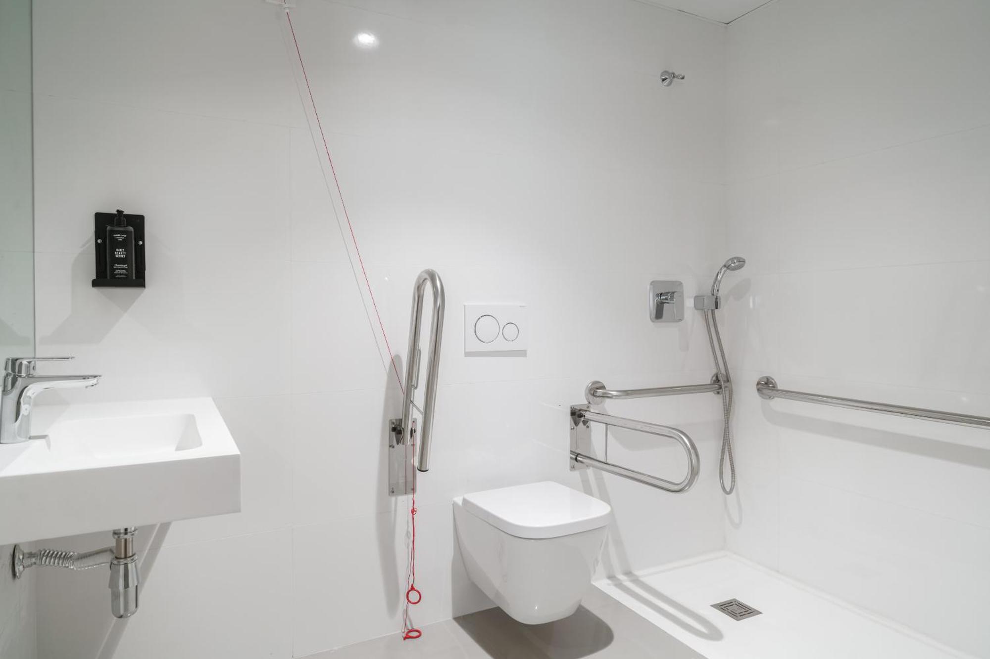Limehome Defensores De Chaves Appartement Lisboa